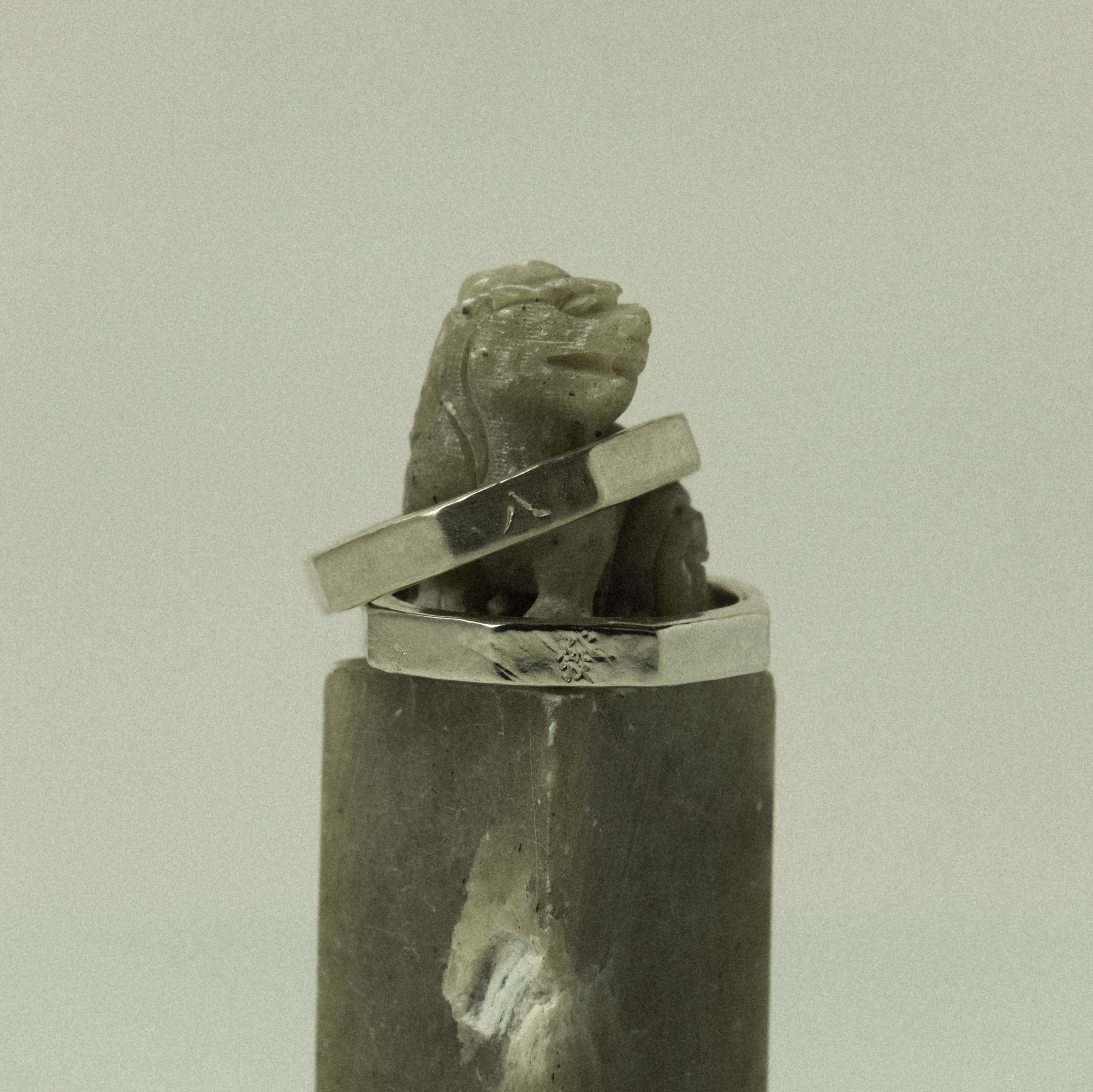 LUCKY 8 STACKING RINGS