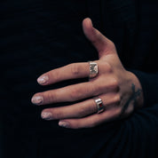 Ox (niú 牛) Signet Ring